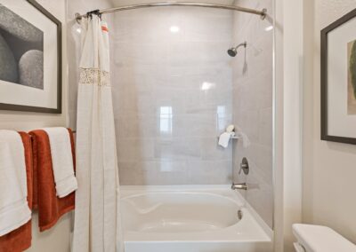 45 web or mls 696A2722