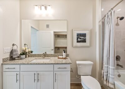 70 web or mls 696A2803