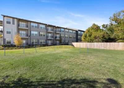 96 web or mls 696A2893
