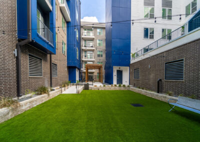 Coop Summer Street Amenity Kennel Park