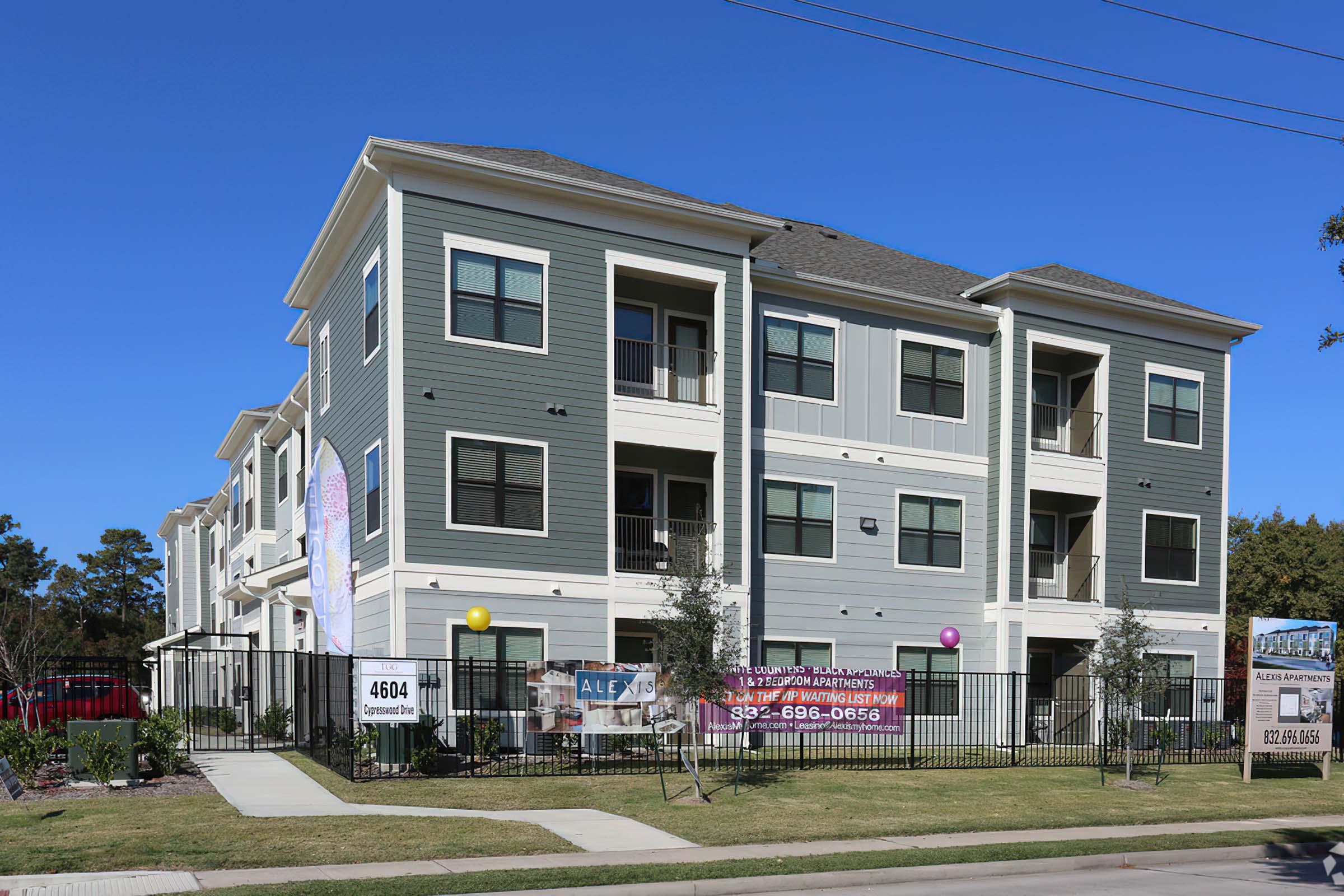 Alexis Apartments - Affordable Housing Houston