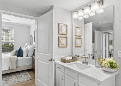 fully reno bath and bed